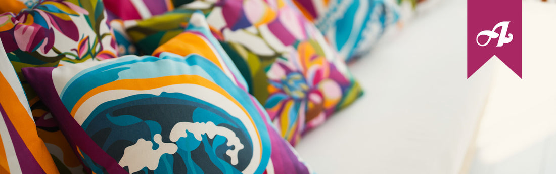 Decorating with Throw Pillows